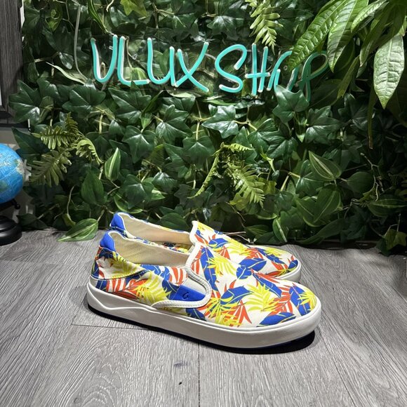 OluKai Lae'ahi Pa'i Men’s US Size 10.5 Canvas Slip-On Sneakers Off White/Aloha - Picture 1 of 8